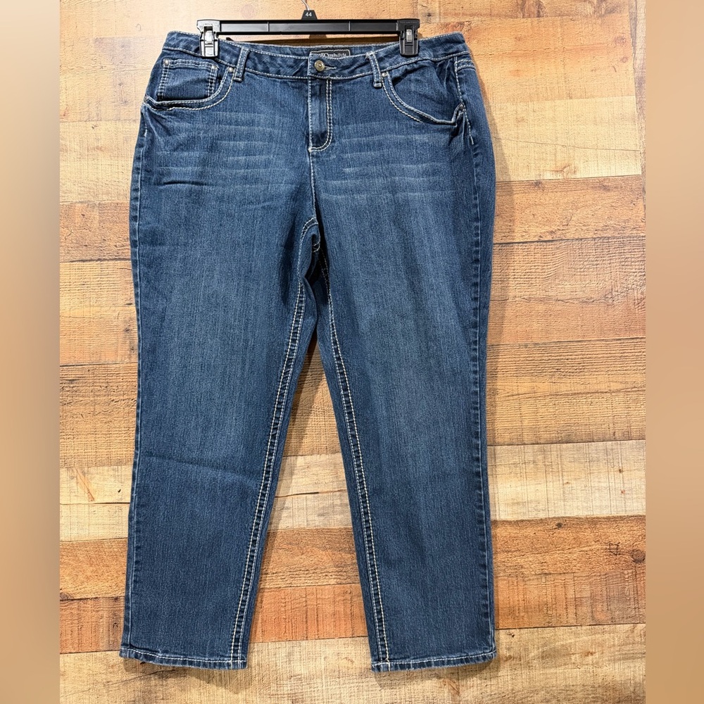 Cato Premium Womens PETITE Jeans Size 20W Petite